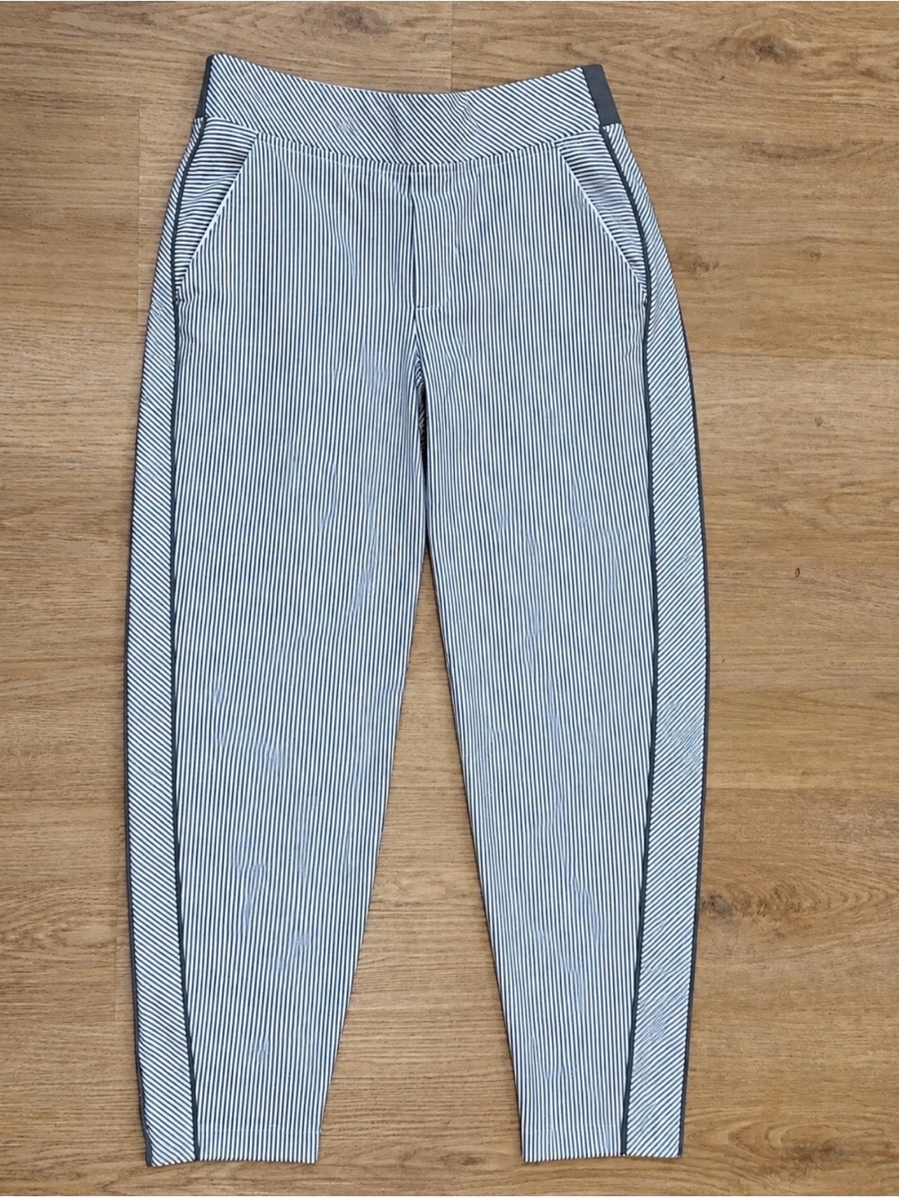 Athleta Women’s Pinstripe pants in Gray and White